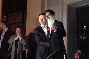 첫번째 동성 결혼 - 동성애는 성경이 말하는 죄